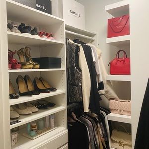 LUXURY CLOSET